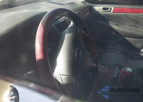 2005 Lexus Es 330 from USA, damaged, VIN JTHBA30G355112143